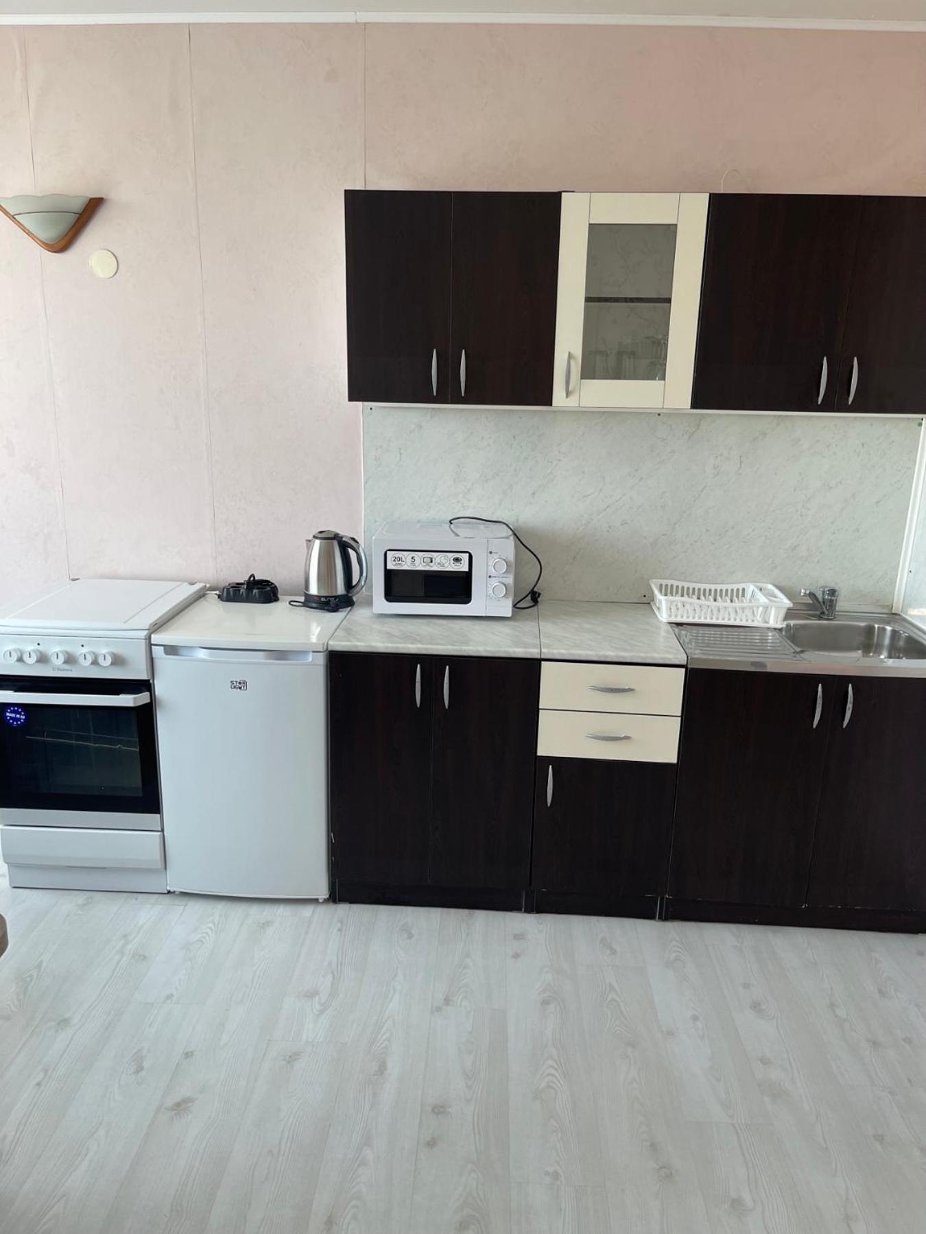 Apartments Danita & Restaurant&Pool Bar Варна Екстер'єр фото